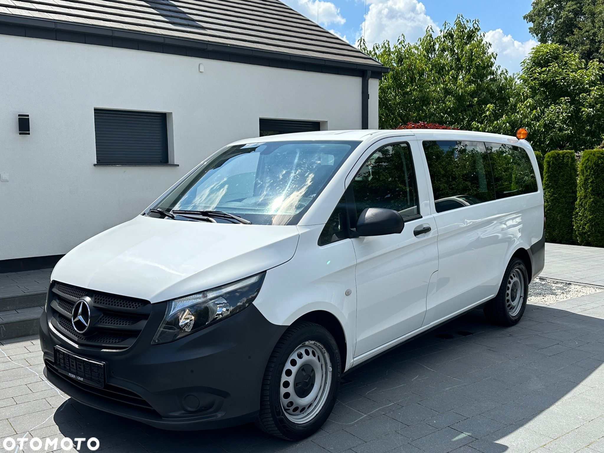 Mercedes-Benz Vito - 1