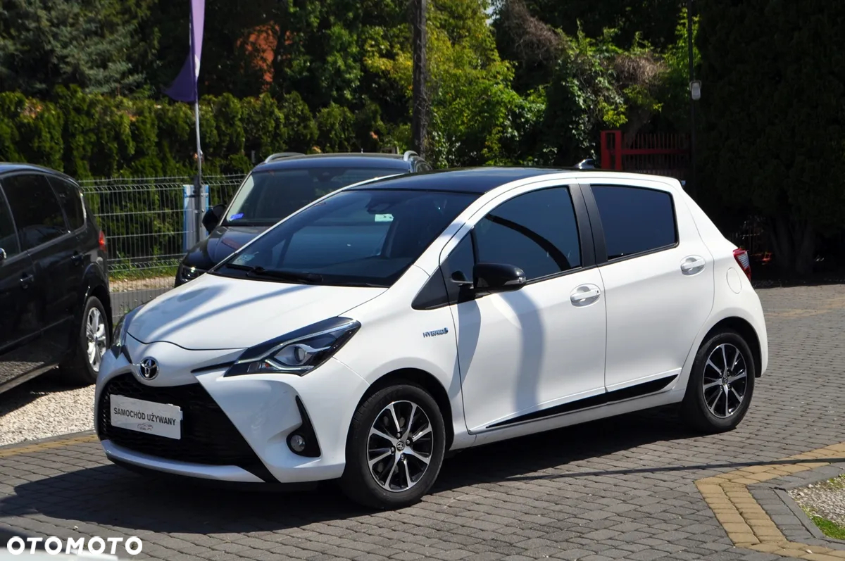 Toyota Yaris Hybrid 1.5 VVT-i Selection - 2