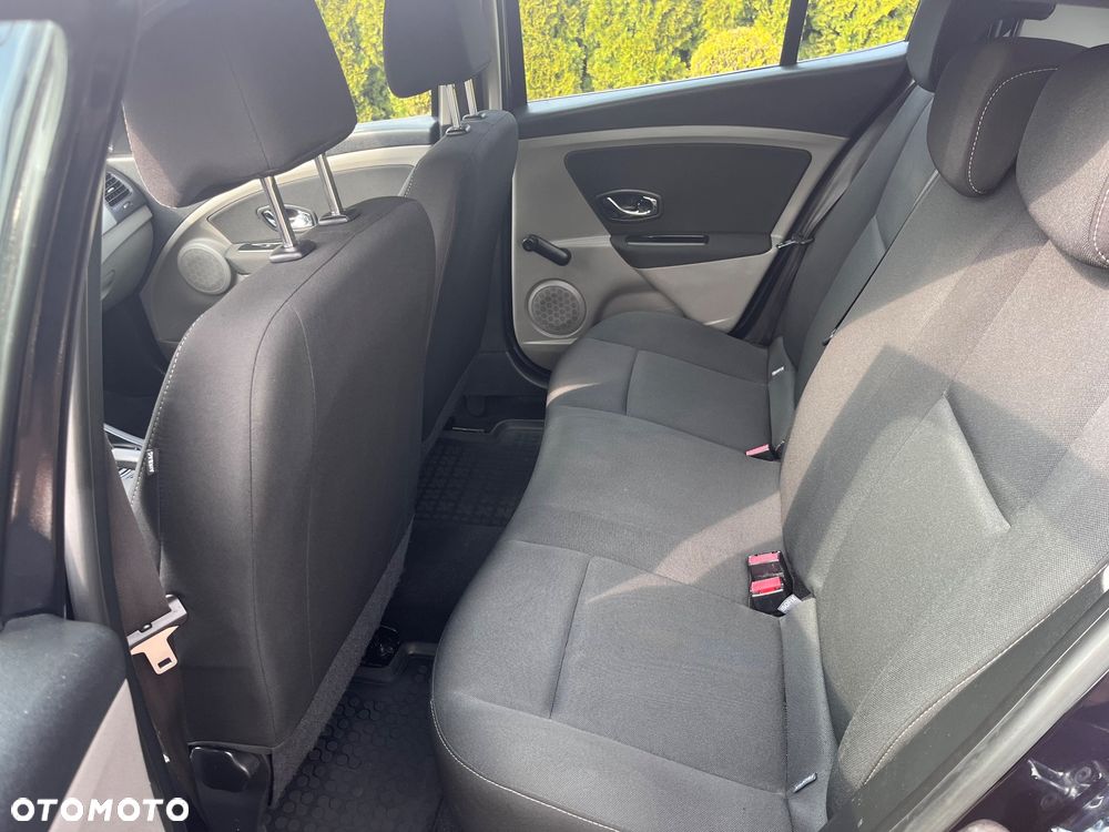 Renault Megane 1.5 dCi Style Edition - 10