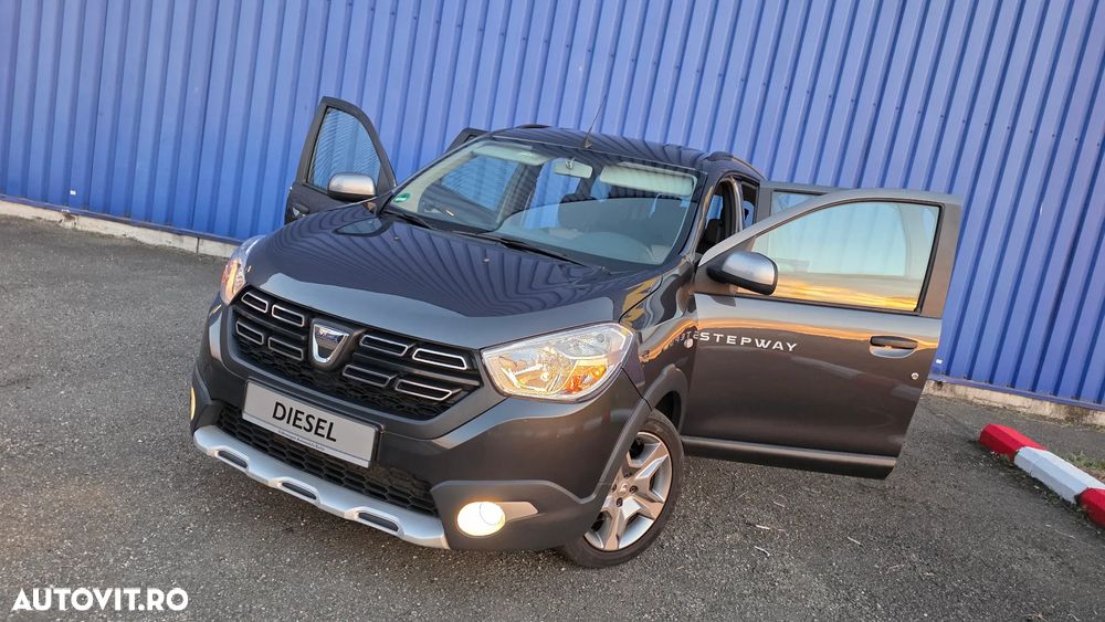 Dacia Lodgy Blue dCi 115 (7-Sitzer) Stepway - 6