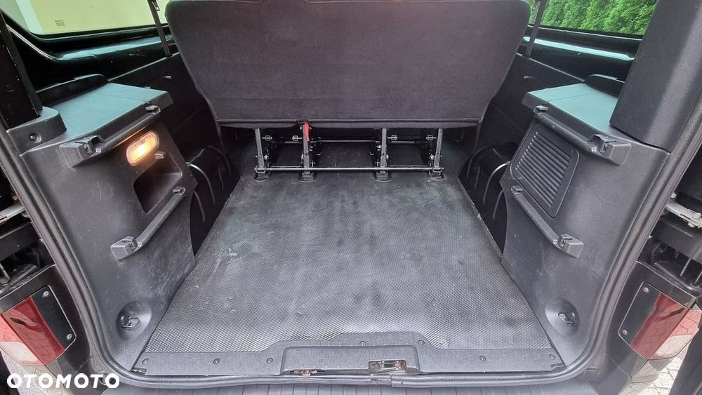 Opel Vivaro - 20