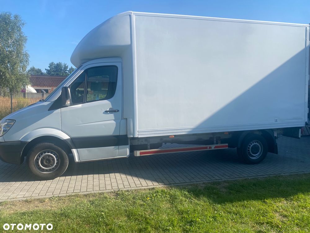 Mercedes-Benz Sprinter - 3