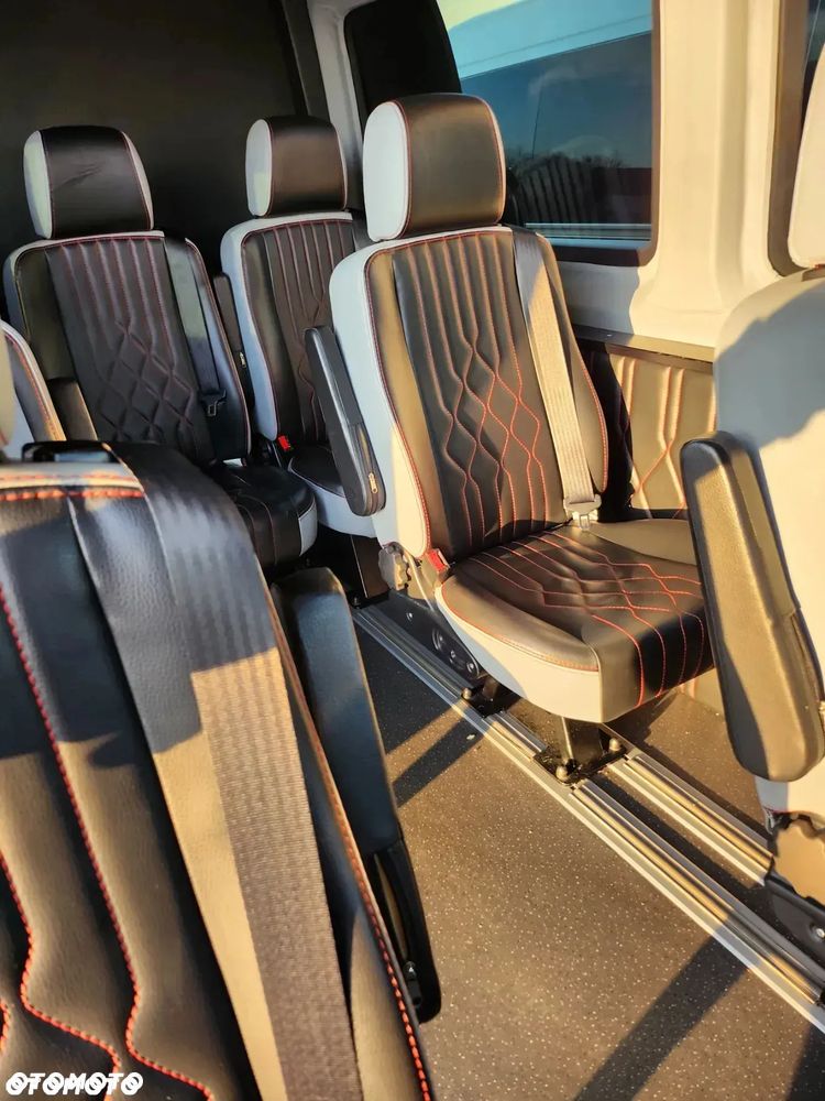 Mercedes-Benz Sprinter - 7