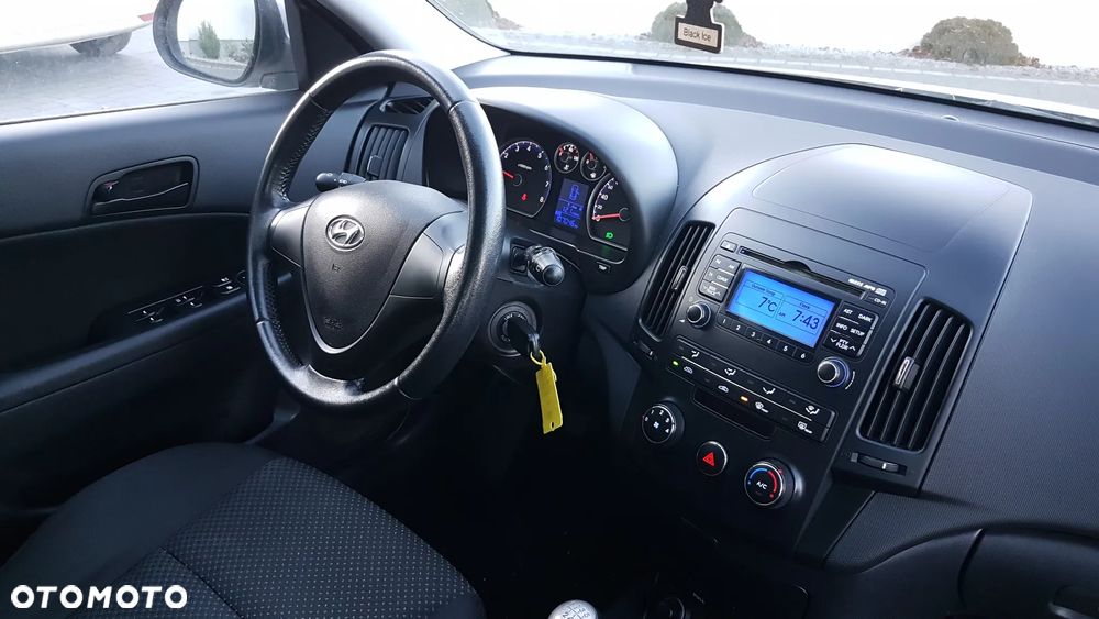 Hyundai i30 1.4 Blue Classic - 11