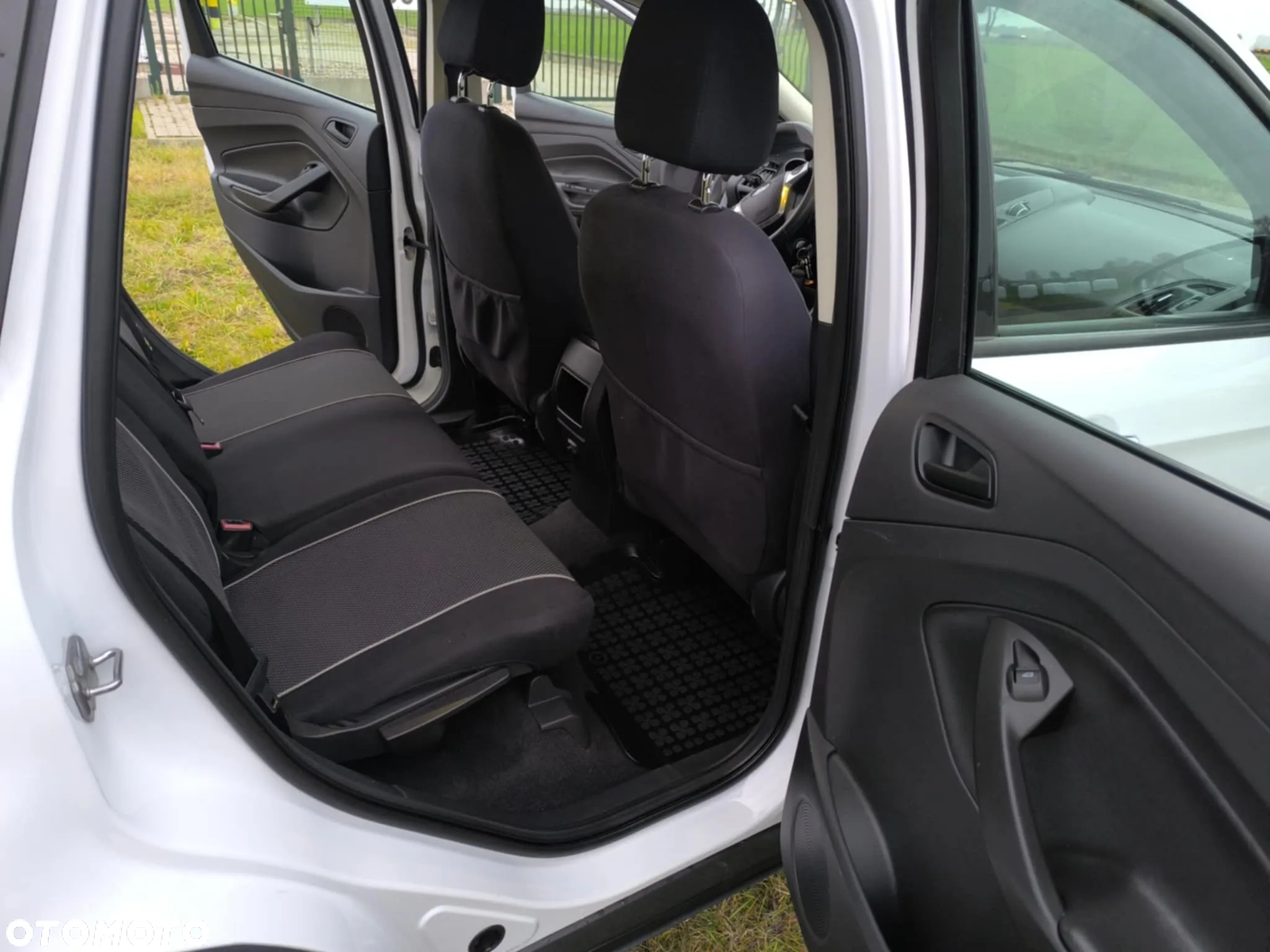 Ford Escape 2.5 FWD S - 9