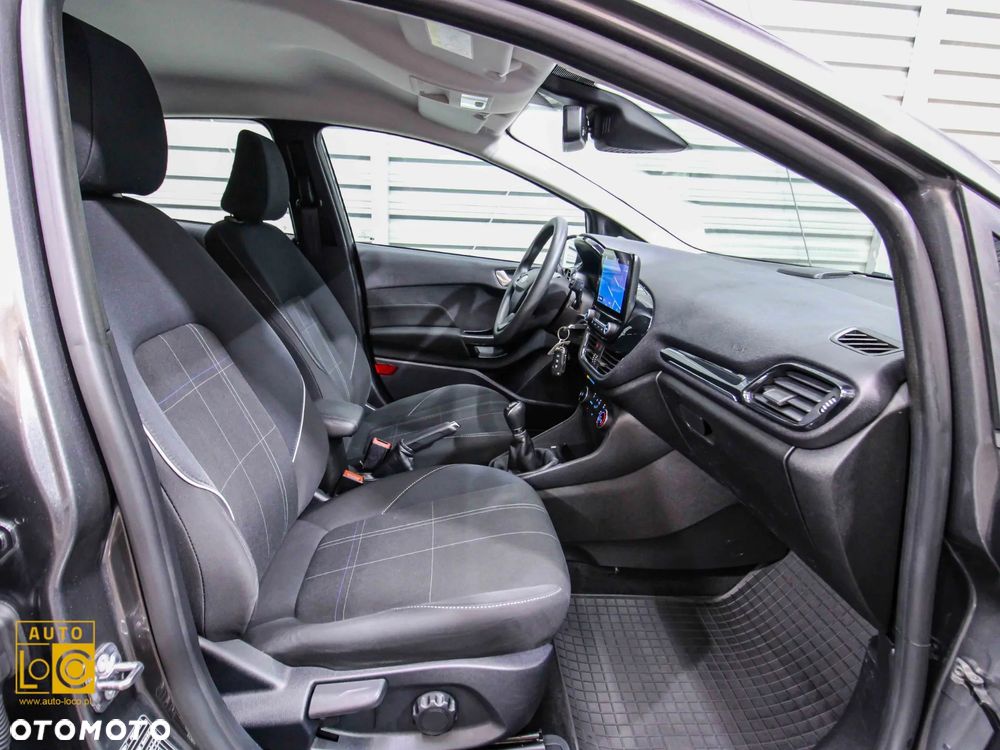 Ford Fiesta 1.1 S&S TITANIUM - 10
