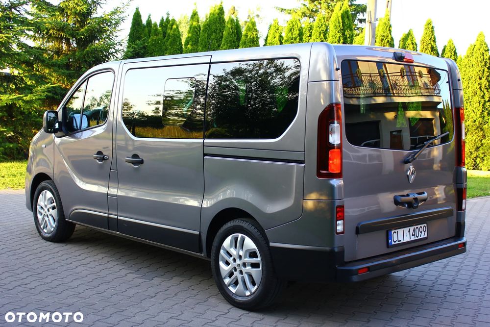 Renault Trafic 2.0 dCi - 16