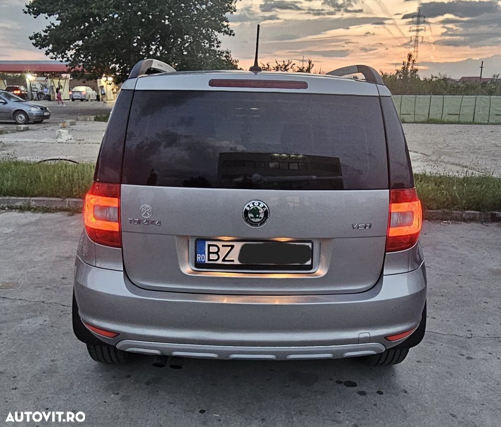 Skoda Yeti 2.0 TDI Ambition DSG 4x4 - 2