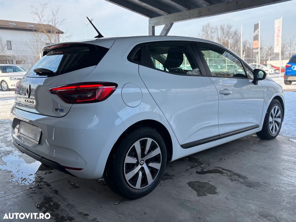 Renault Clio V full hybrid 145 Equilibre - 9