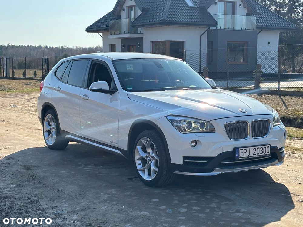 BMW X1 sDrive20i Sport Line - 3