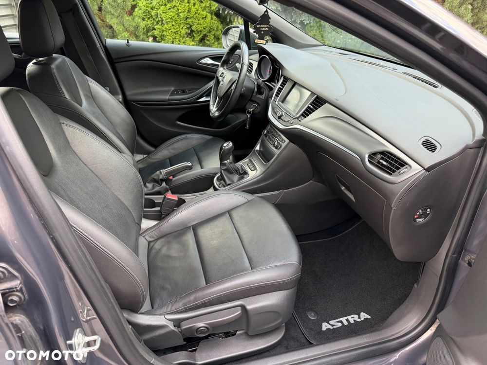Opel Astra 1.4 Turbo Innovation - 27