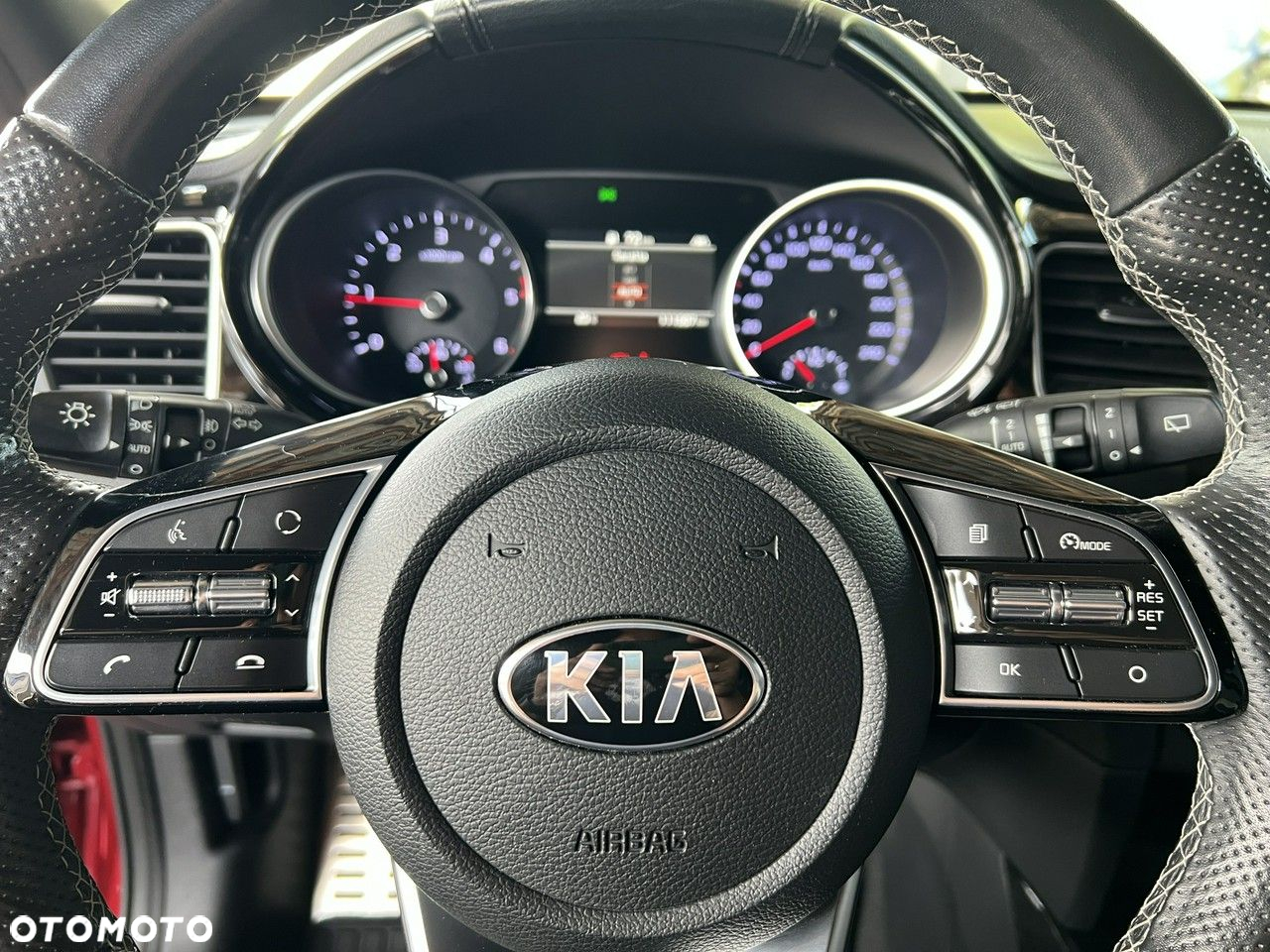 Kia ProCeed - 30