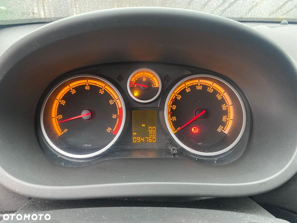Opel Corsa - 16