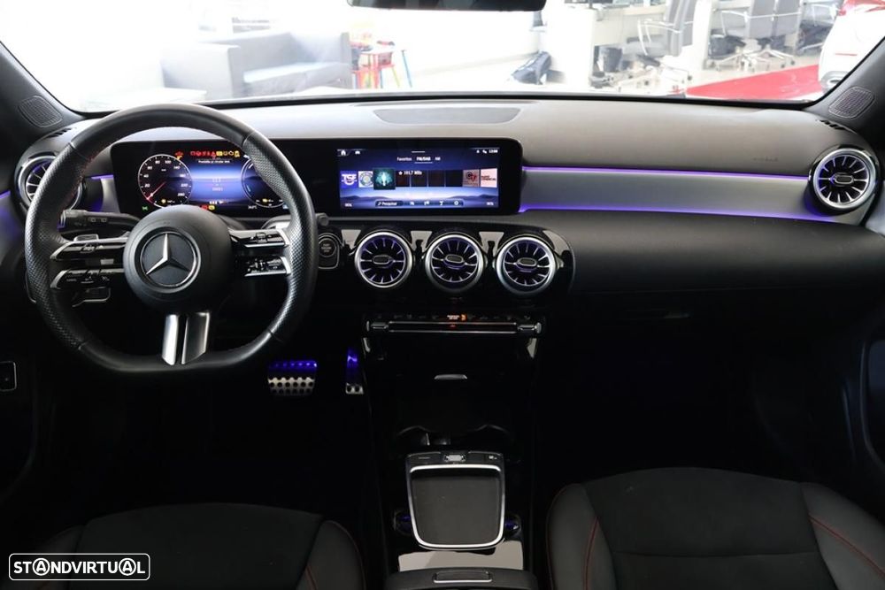 Mercedes-Benz A 250 e - 28