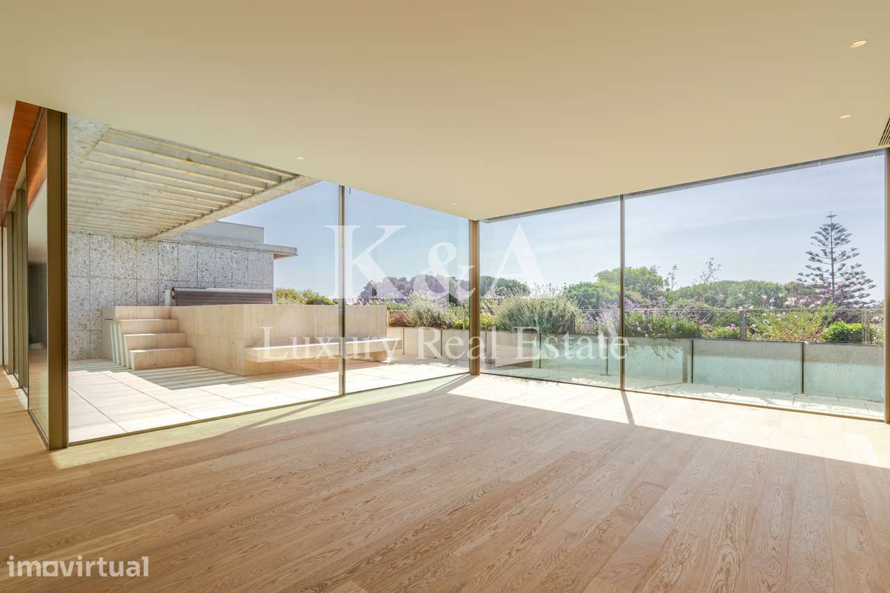 Apartamento Penthouse T4 com terraço e piscina na Foz - Grande imagem: 2/14