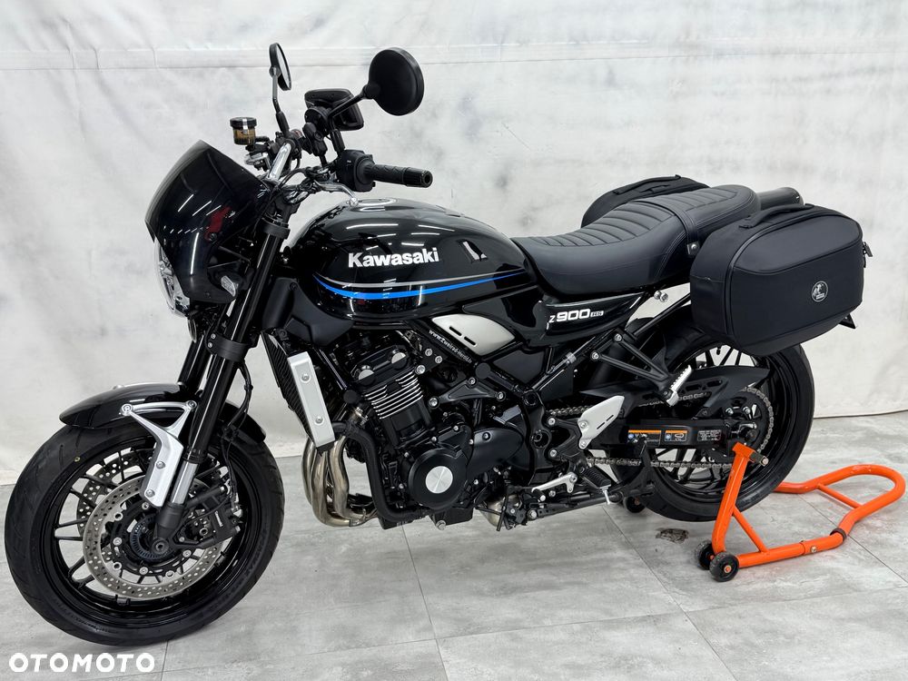 Kawasaki Z 900 RS - 3