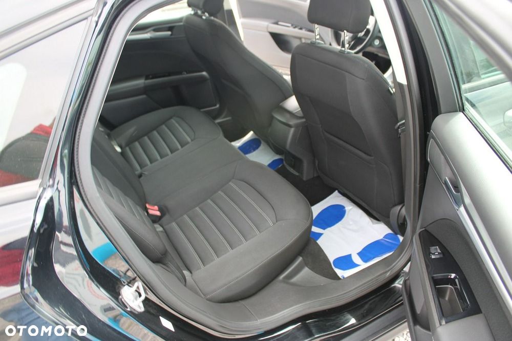 Ford Mondeo - 21
