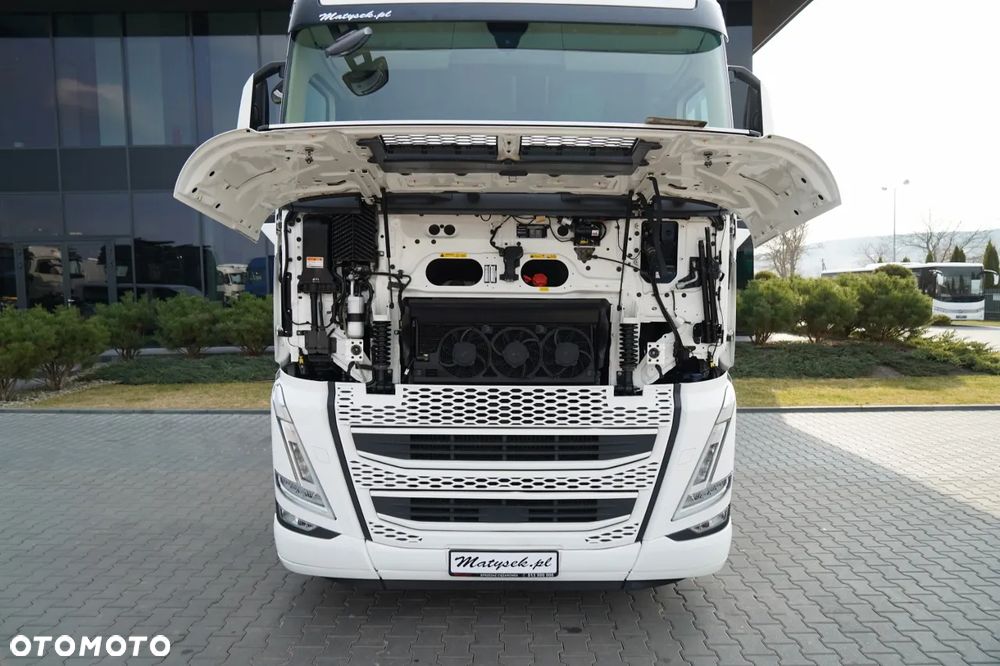 Volvo FH 460 / KLIMATYZACJA POSTOJOWA / I-SAVE / TV /  EURO 6 - 37