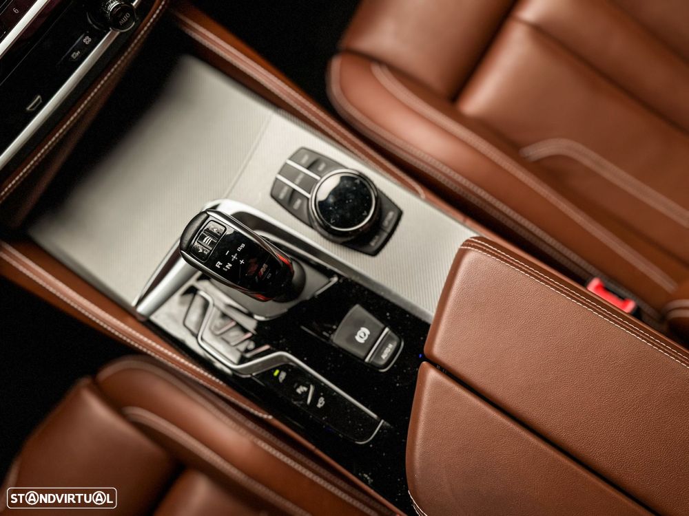 BMW M5 Standard - 39