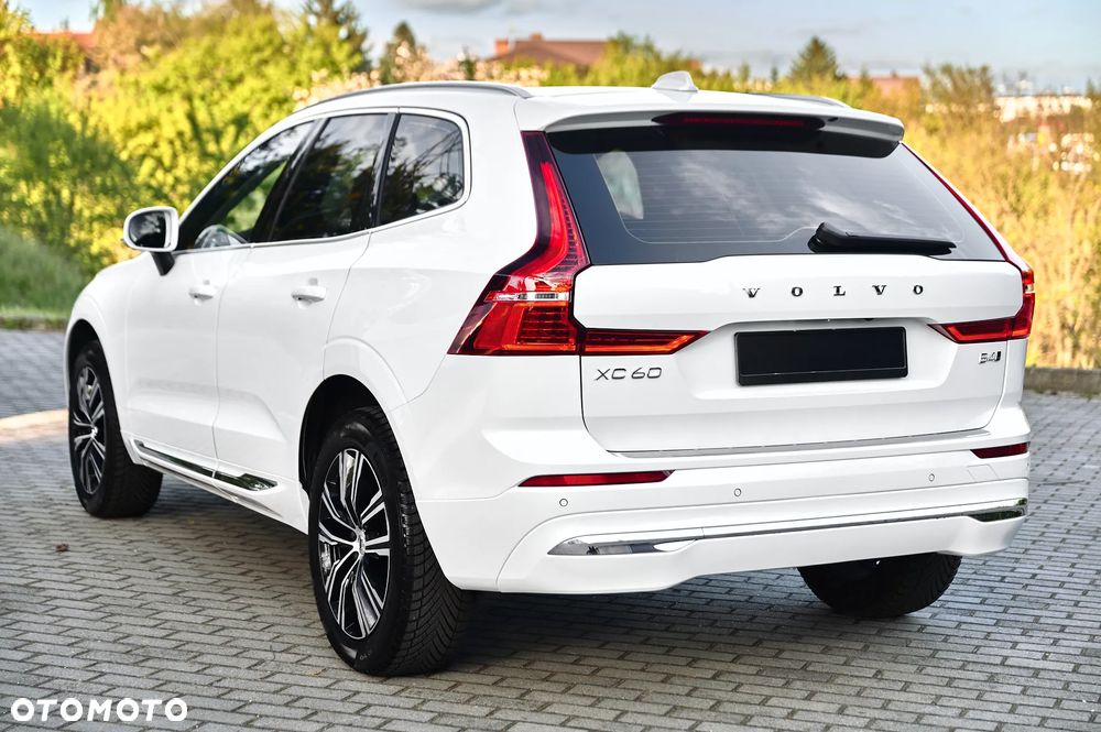 Volvo XC 60 B4 D AWD Inscription - 12