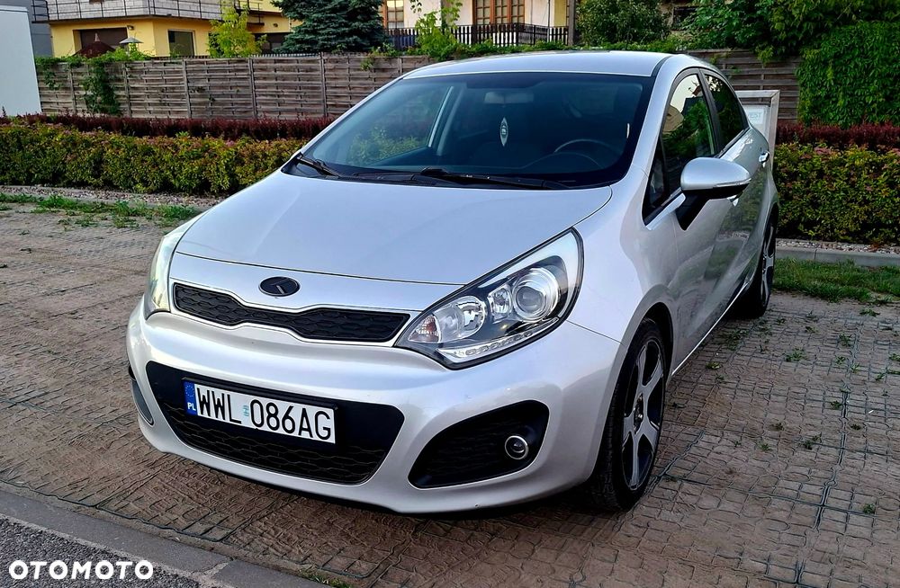 Kia Rio 1.2 XL - 4