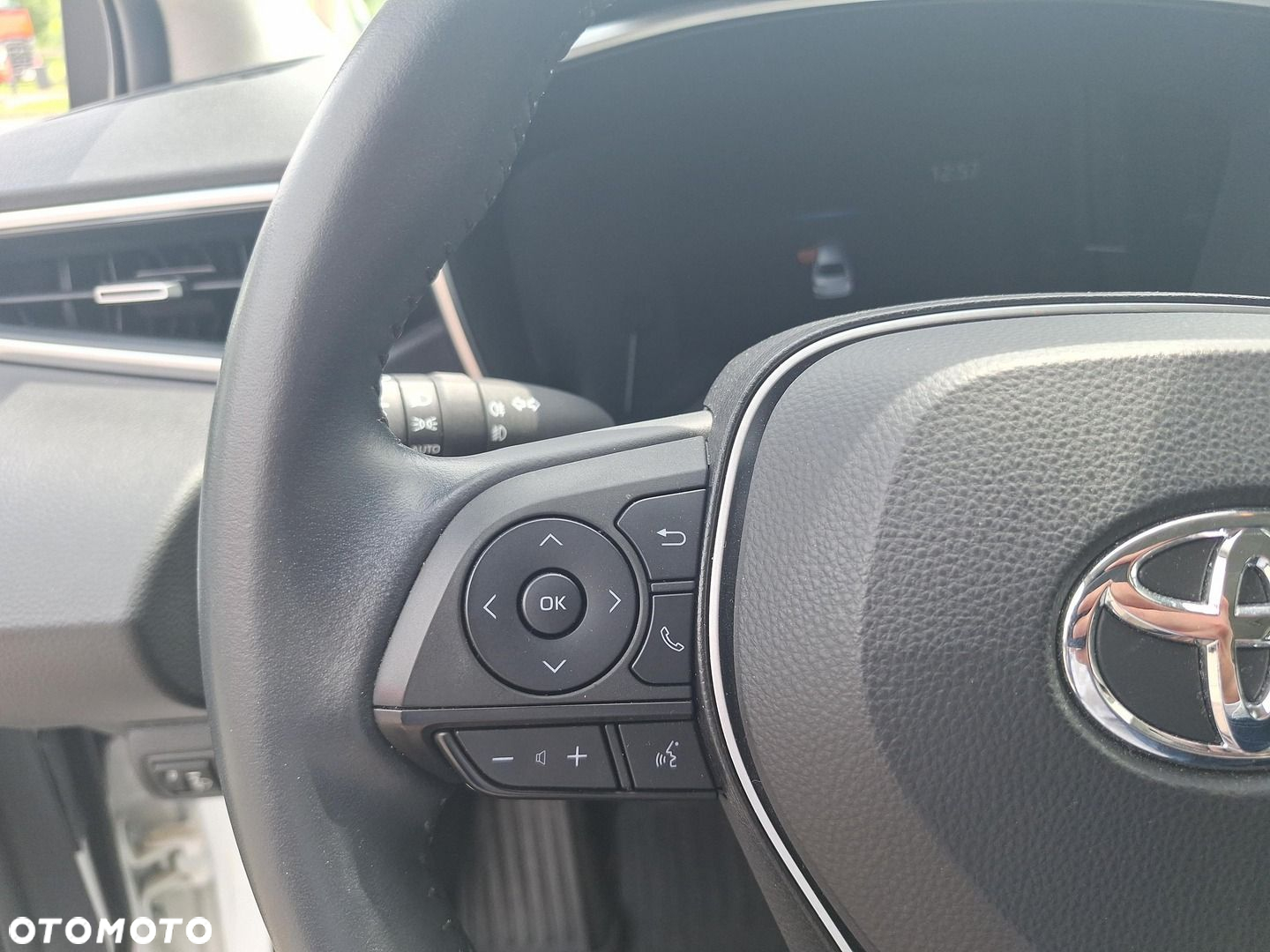 Toyota Corolla - 21