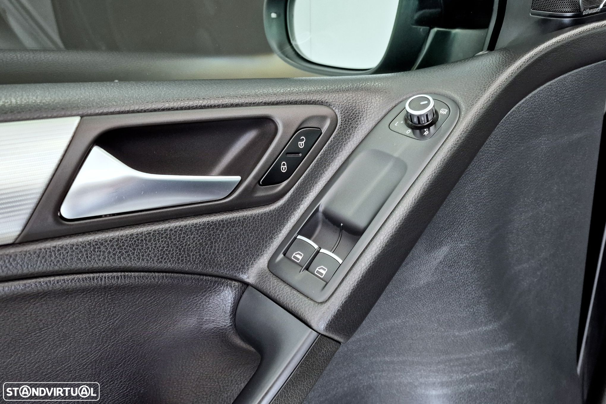 VW Golf 2.0 TSi R20 DSG - 17
