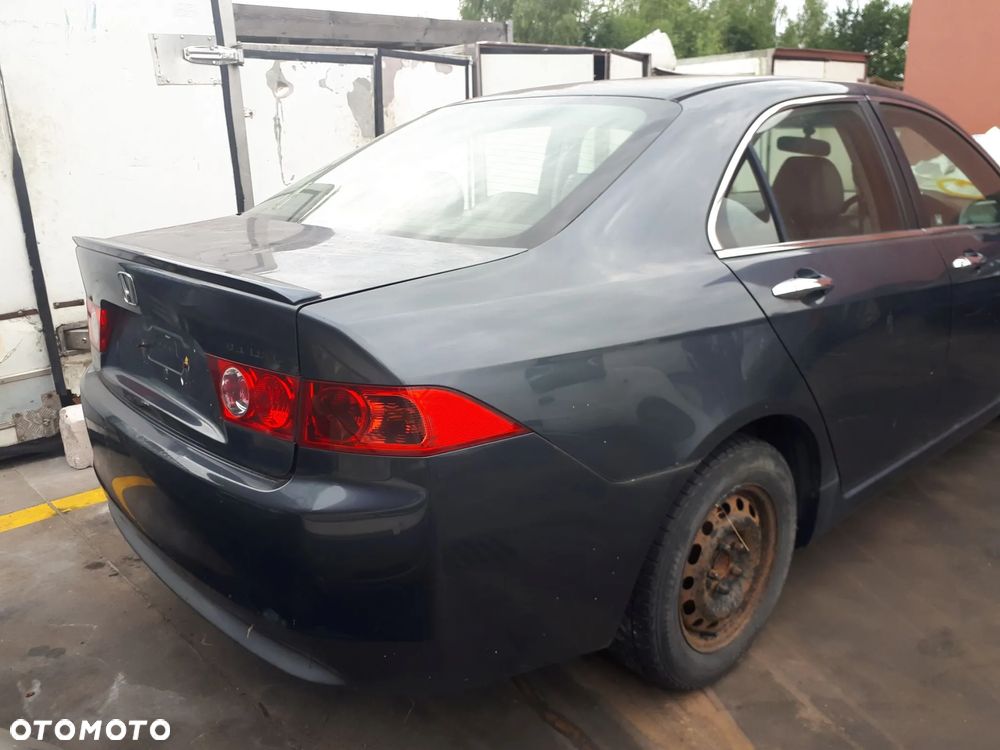HONDA ACCORD 03-05 ZDERZAK TYŁ TYLNY NH658P - 1