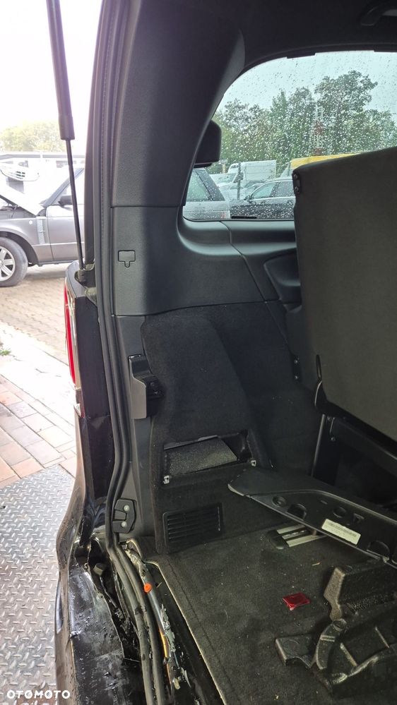 Mercedes-Benz Klasa V 300 d kompakt 9G-TRONIC Style - 26