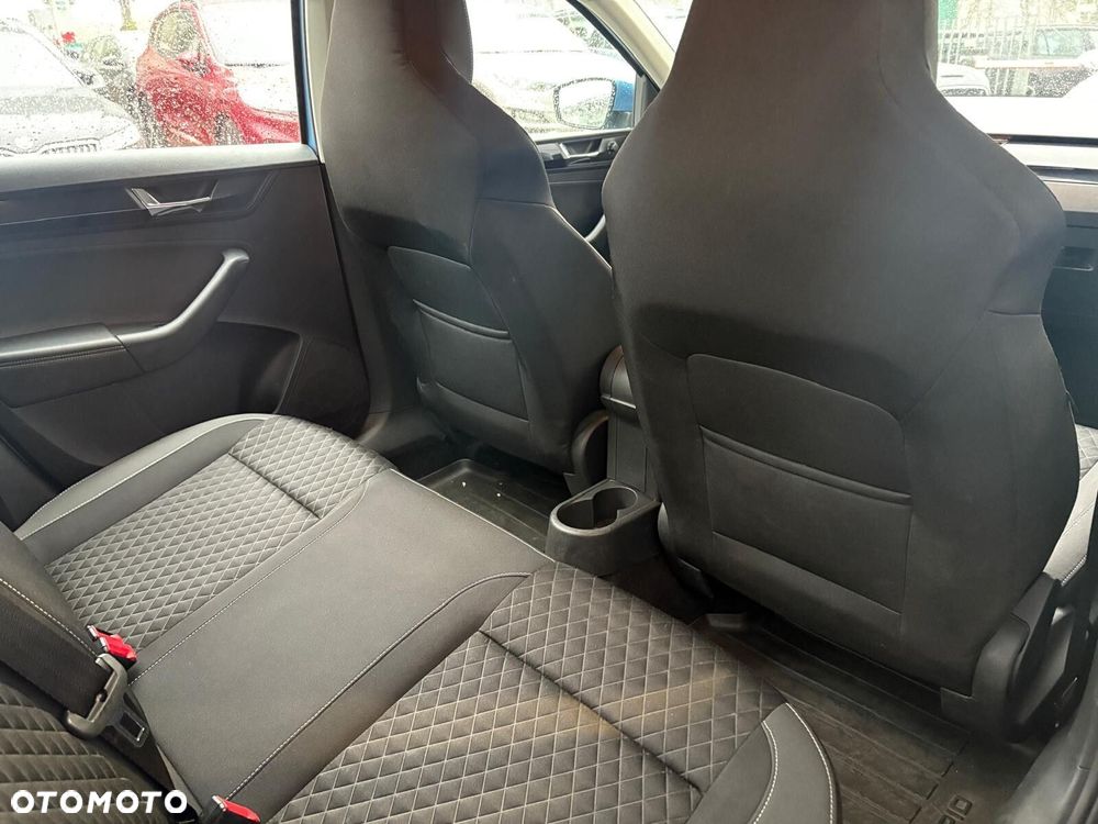 Skoda RAPID 1.0 TSI Style - 26