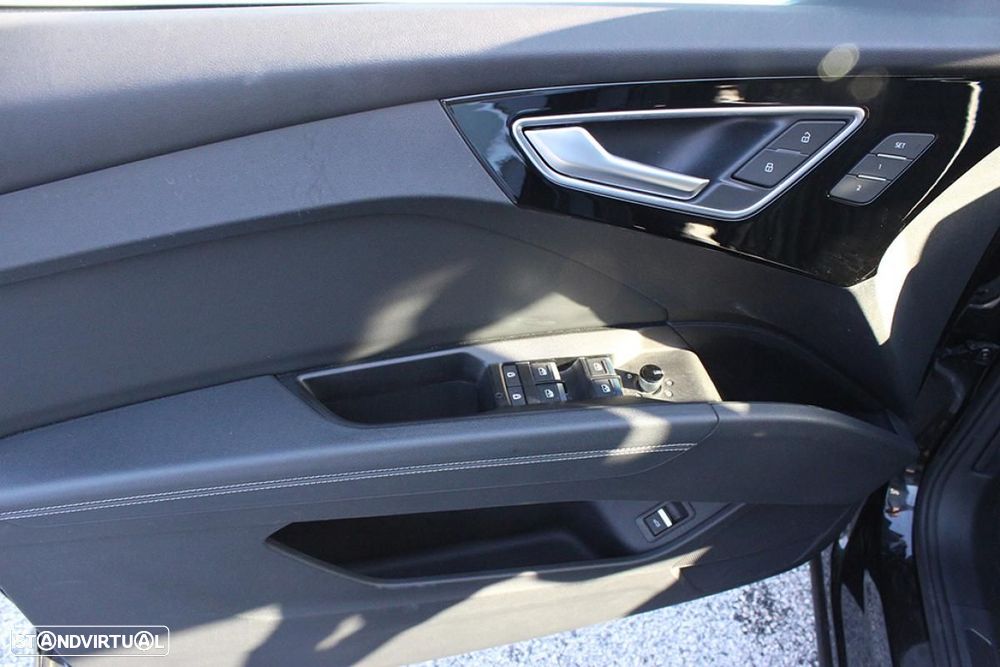 Audi Q4 Sportback e-tron 35 - 12