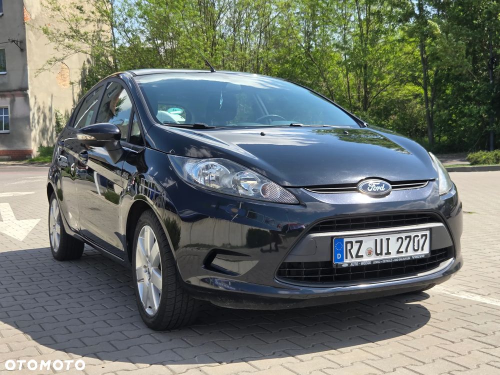 Ford Fiesta 1.25 Champions Edition - 8