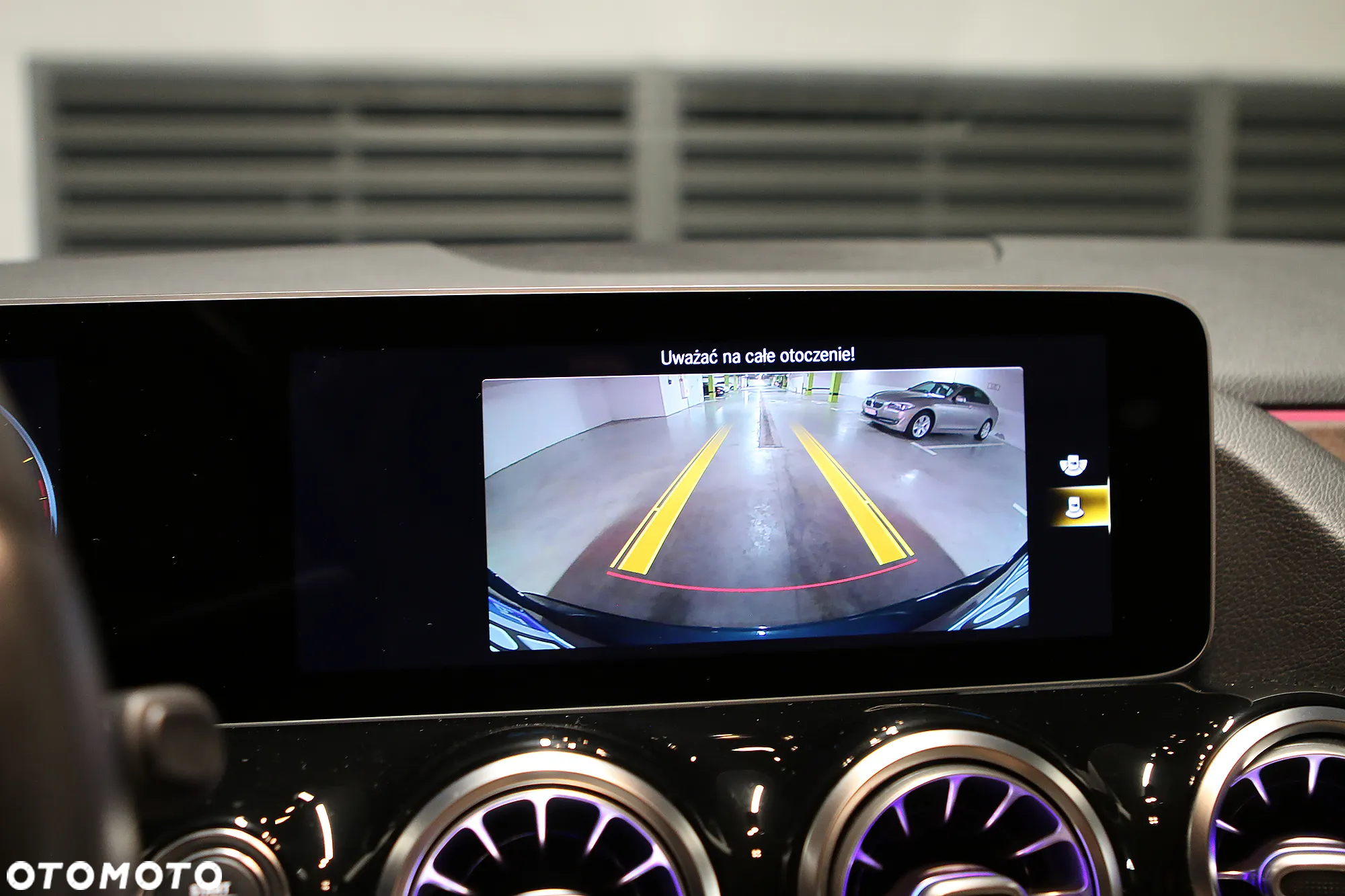 Mercedes-Benz GLA 250 4Matic 8G-DCT Progressive - 37