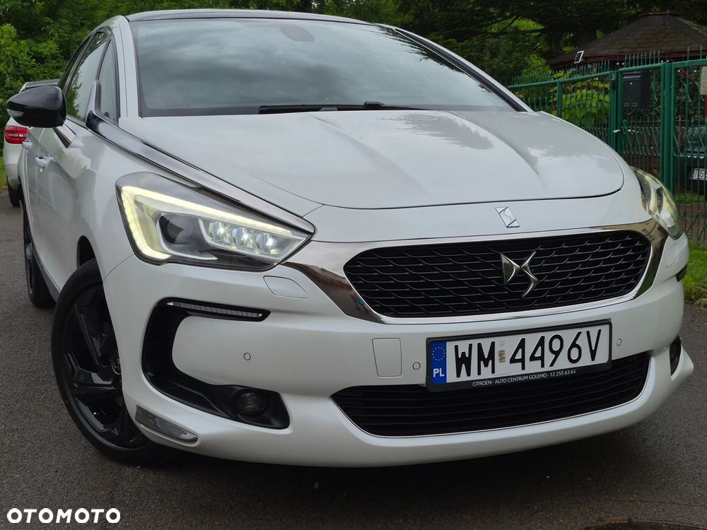 Citroën DS5 2.0 BlueHDi SoChic EAT6 - 1