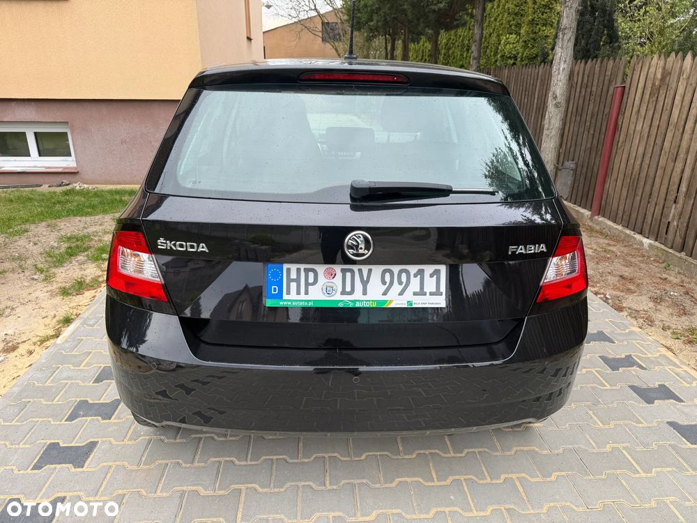 Skoda Fabia 1.0 TSI Black Edition - 4