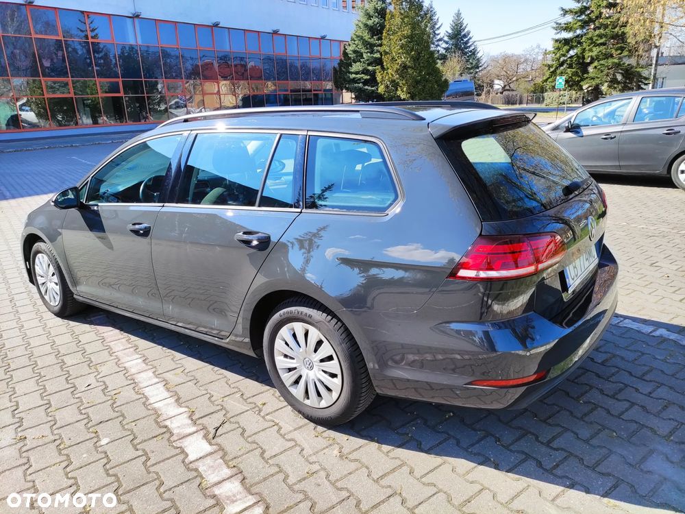 Volkswagen Golf 1.0 TSI BMT Trendline - 28