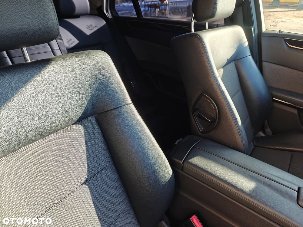 Mercedes-Benz Klasa E - 20