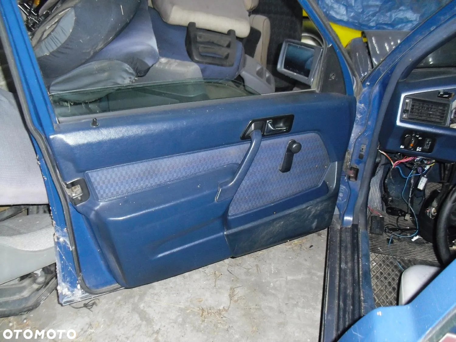 MERCEDES W201 190 W124 2,3 Skrzynia automat Zawieszenie Szyby Drzwi Koła Tapicerka Listwy Lampy - 23