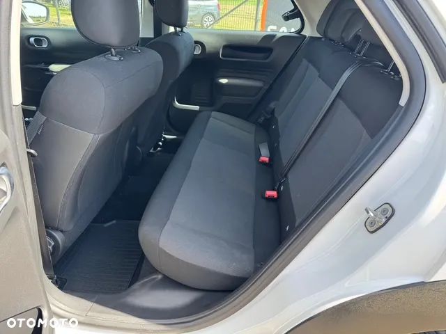 Citroën C4 Cactus - 13