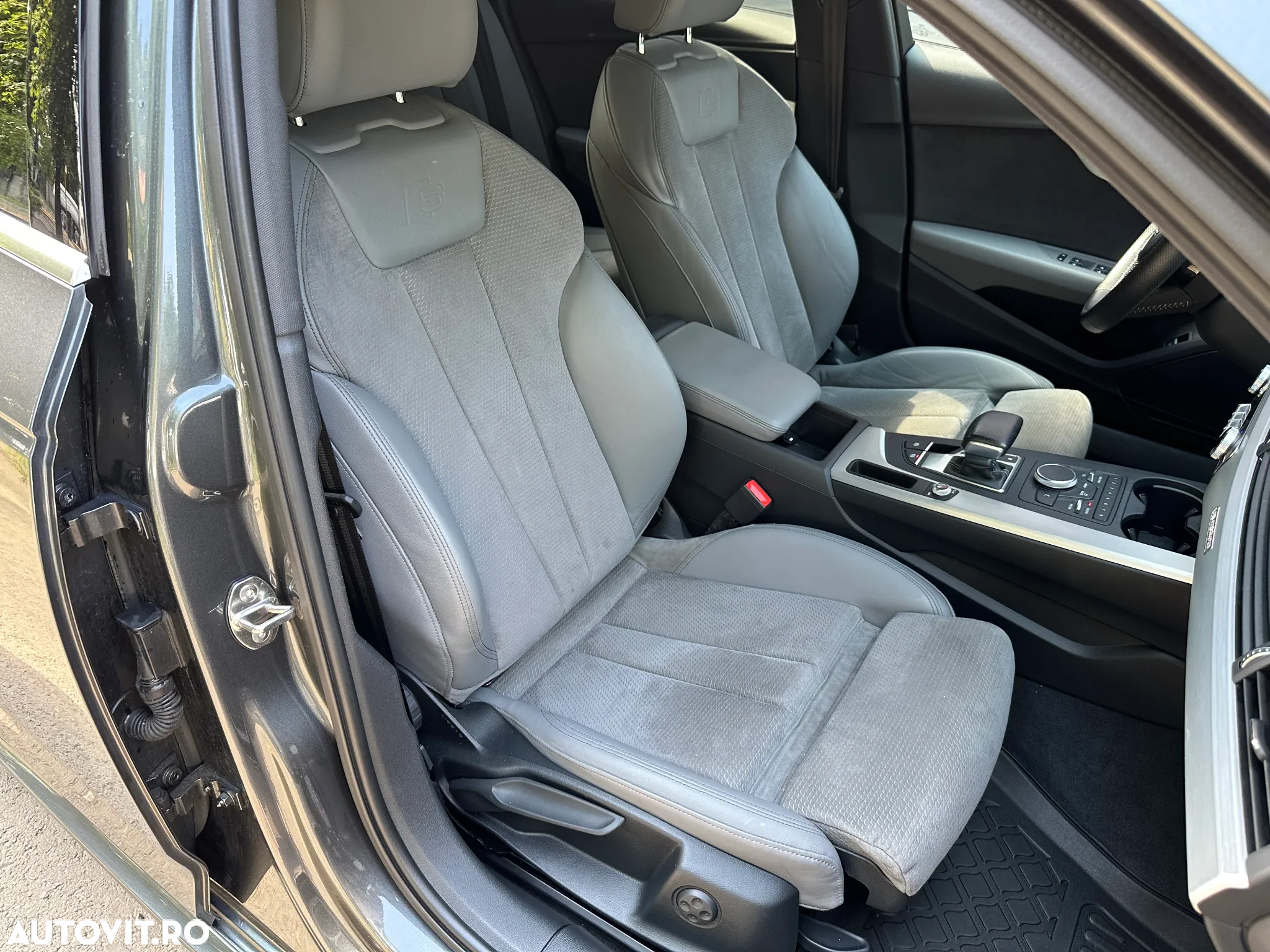 Audi A4 Avant 2.0 40 TDI quattro S tronic S Line - 12