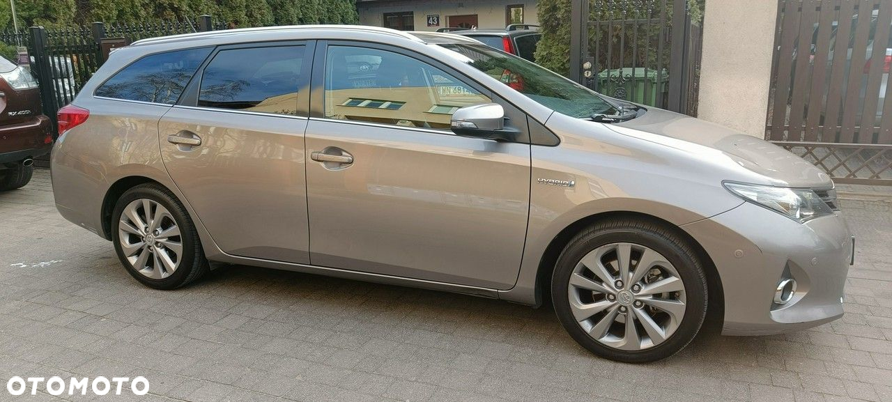 Toyota Auris - 10