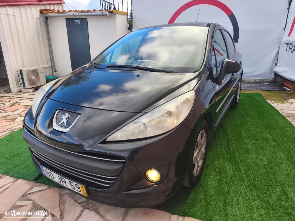 Peugeot 207 1.4 HDi Premium - 33