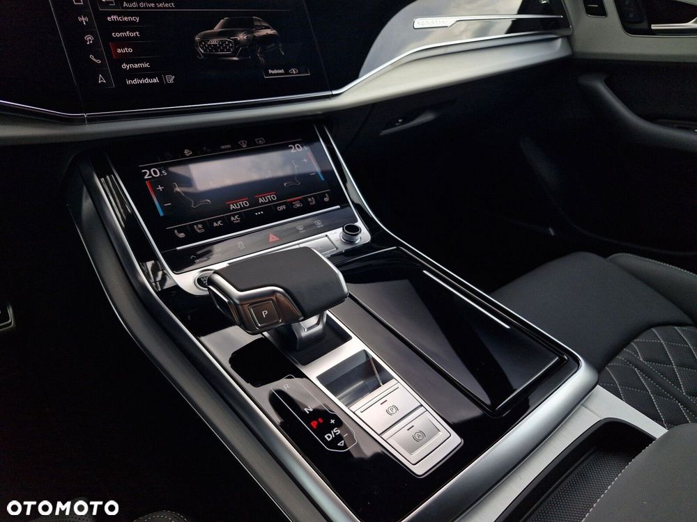 Audi Q8 50 TDI mHEV Quattro Tiptronic - 27