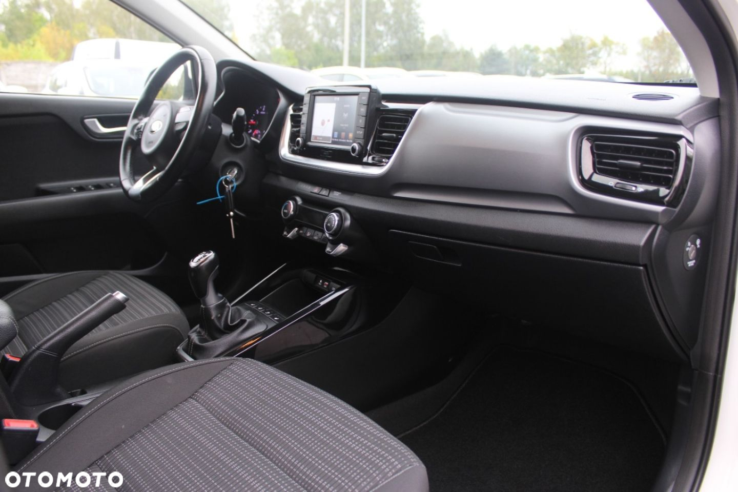Kia Stonic - 34