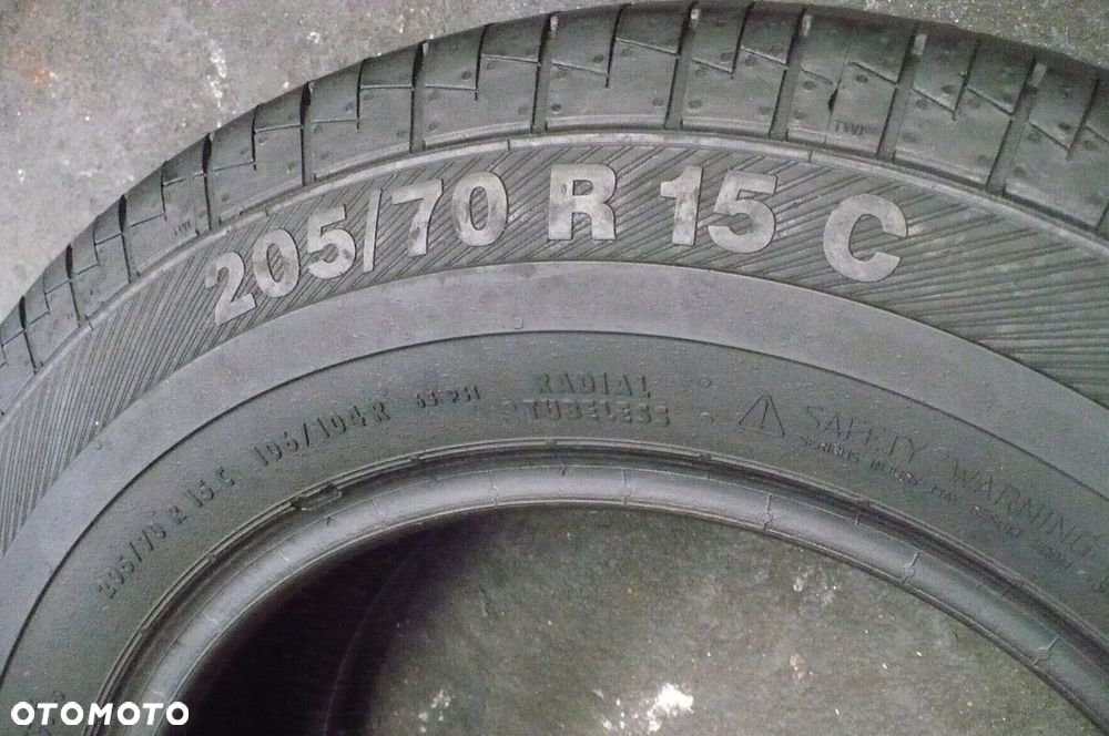 BARUM Vanis 2 205/70R15C 6,4mm 2022 - 2