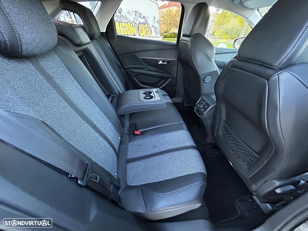 Peugeot 3008 BlueHDi 120 Stop & Start Allure - 11