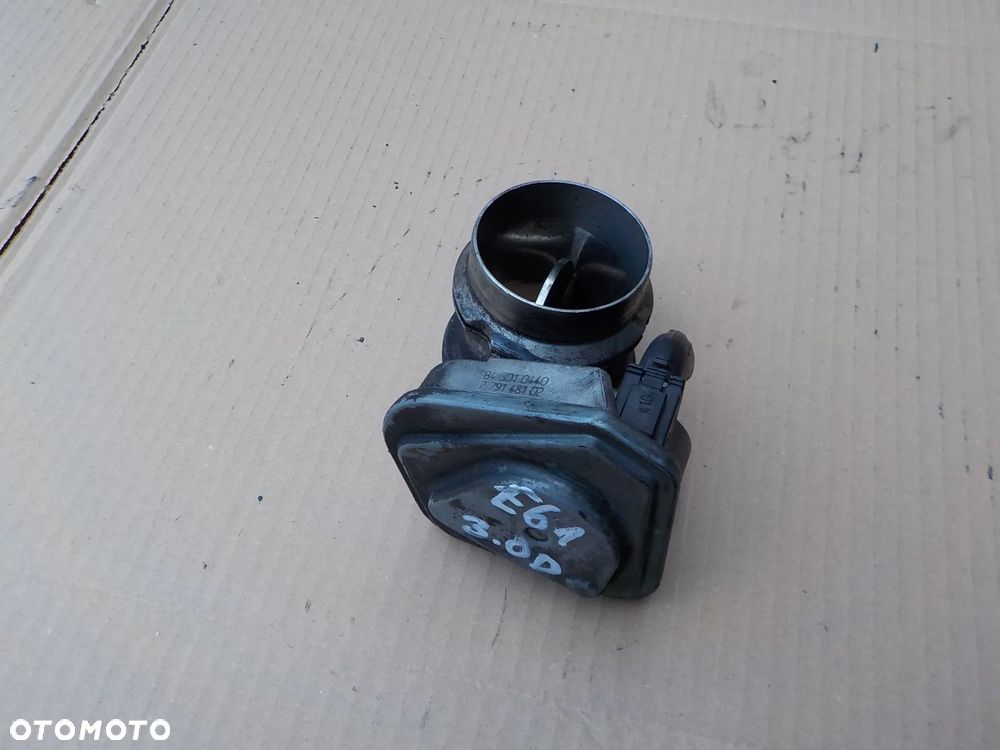 przepustnica bmw e60 3,0 d 7791481 - 1