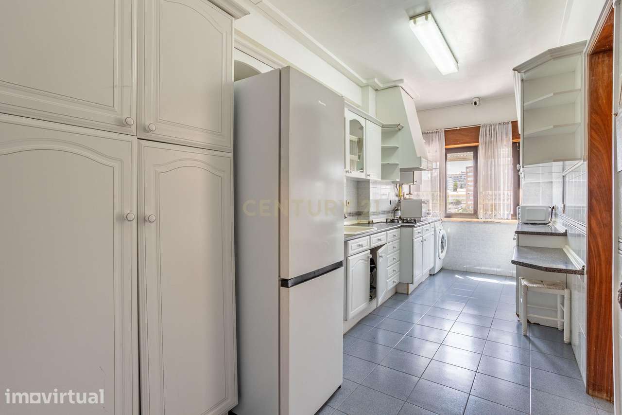 Apartamento T4 em Queluz - Grande imagem: 3/31