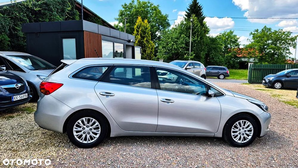 Kia Ceed 1.6 GDI XL - 10
