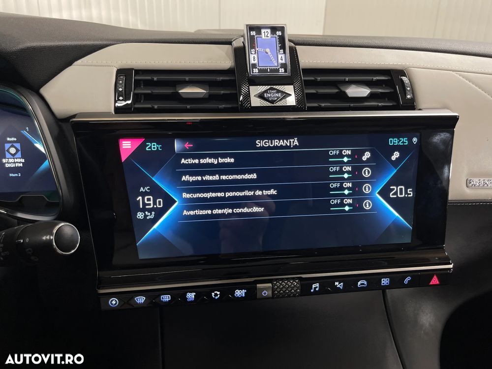 DS Automobiles DS 7 Crossback 1.6 PHeV FWD 225 EAT8 OPERA - 25
